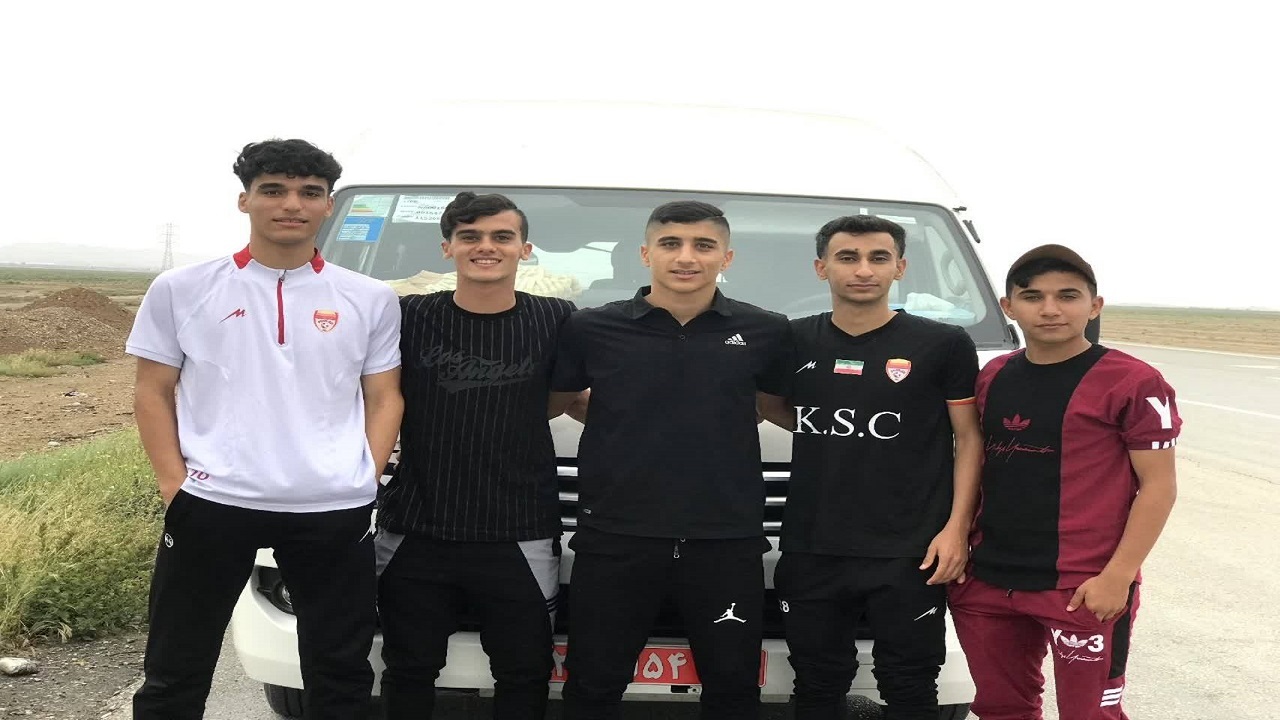 اعزام دانش آموزان خوزستانی به دومین اردوی انتخابی تیم ملی فوتبال