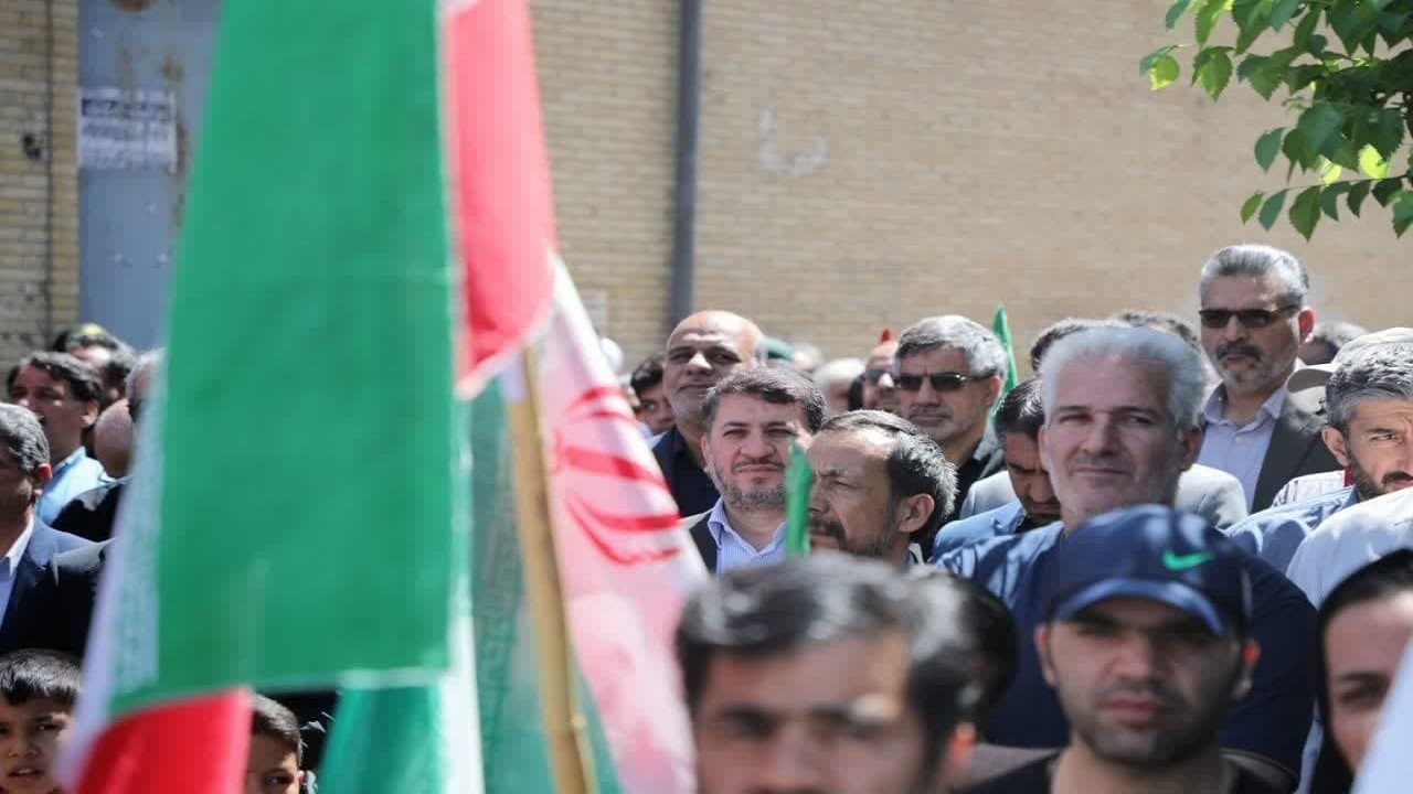 قدردانی استاندار یزد از حضور باشکوه مردم روزه دار استان در راهپیمایی یوم الله روز قدس