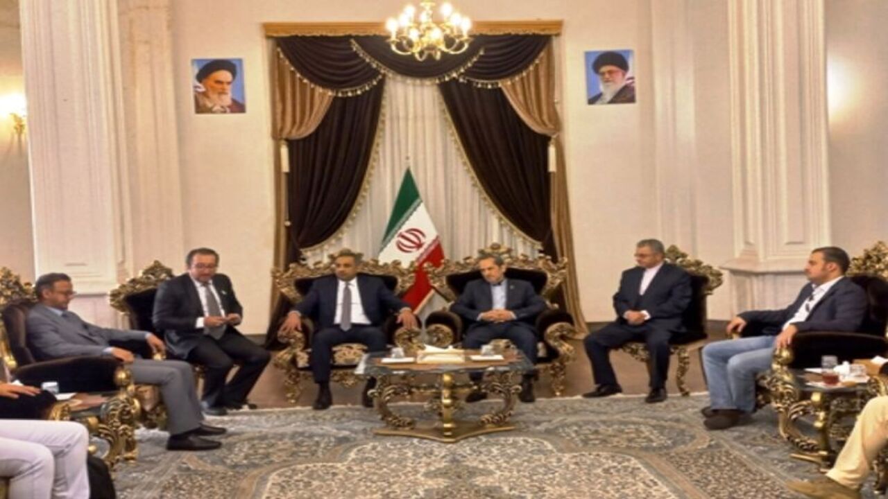 عربستان سعودی به دنبال استقرار موقت سرکنسول خود در یکی از هتل های مشهد است