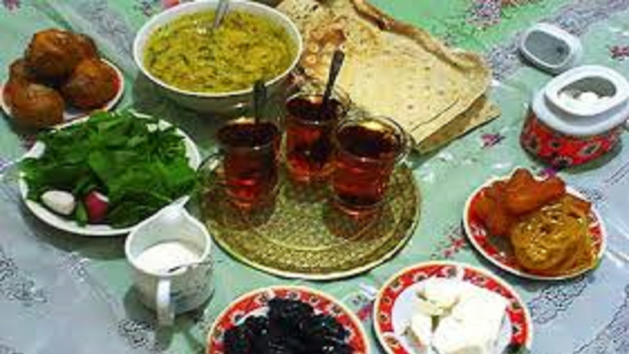 برپایی ضیافت افطاری در مراغه