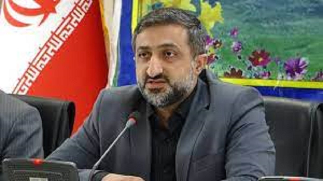 مسئولان نباید از نظارت گریزان باشند