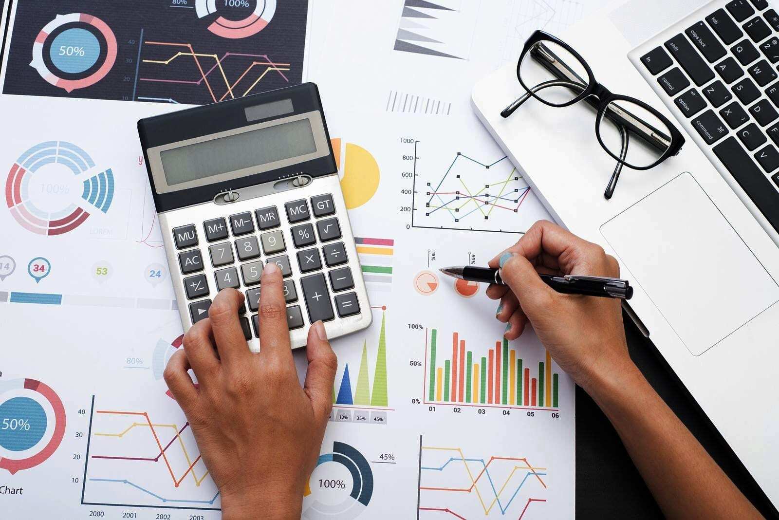 برای خرید ماشین حساب چقدر هزینه کنیم؟