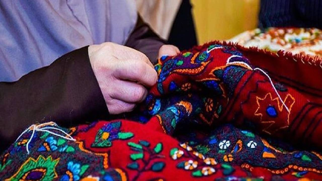 فروش ۴۰۴ میلیارد تومانی هنرمندان صنایع‌دستی در نوروز ۱۴۰۲