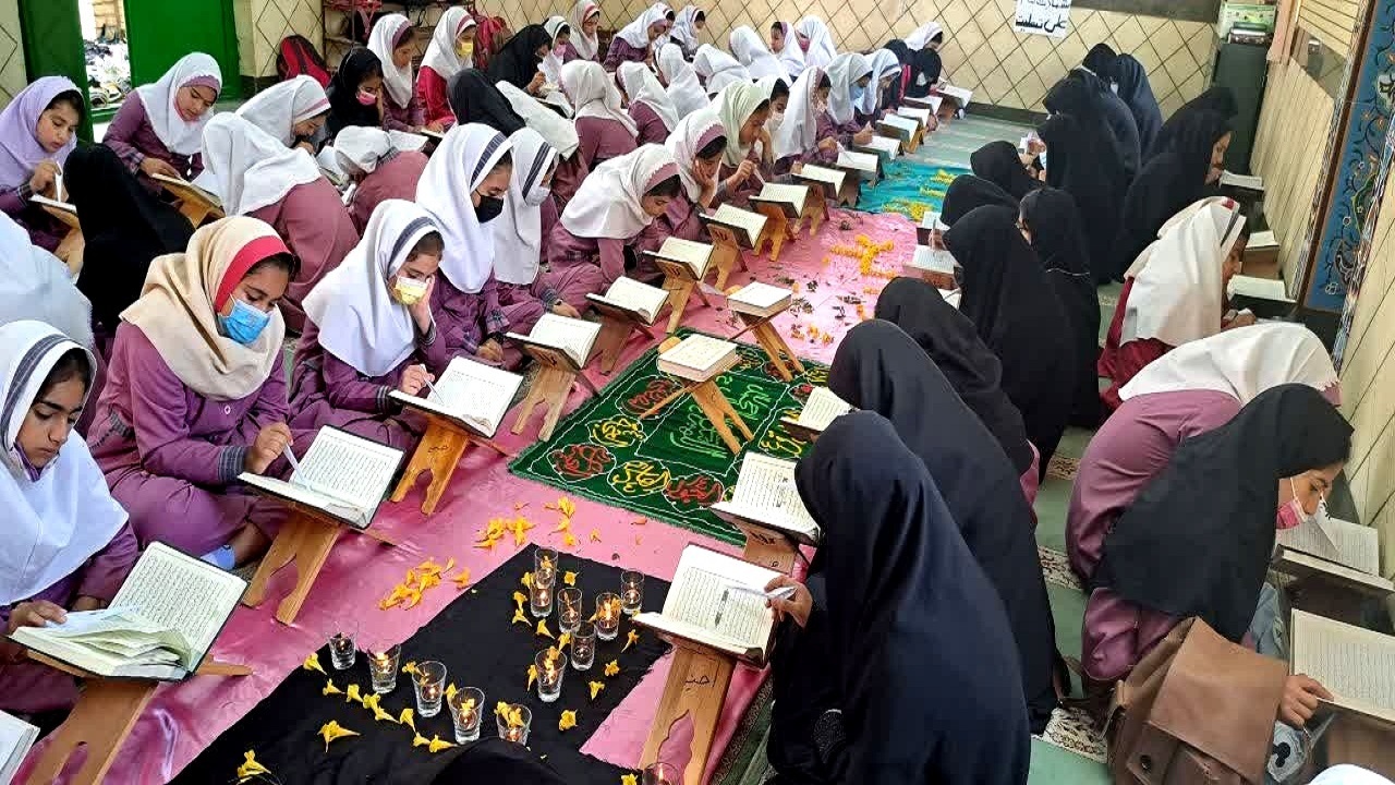 برگزاری محفل قرآنی با حضور ۲ هزار دانش آموز در کبودارهنگ 