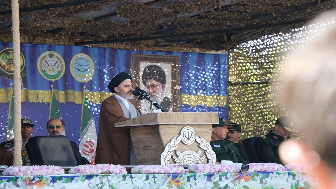 ارتش دشمنان را از هرگونه تهدید علیه کشور مایوس کرده است
