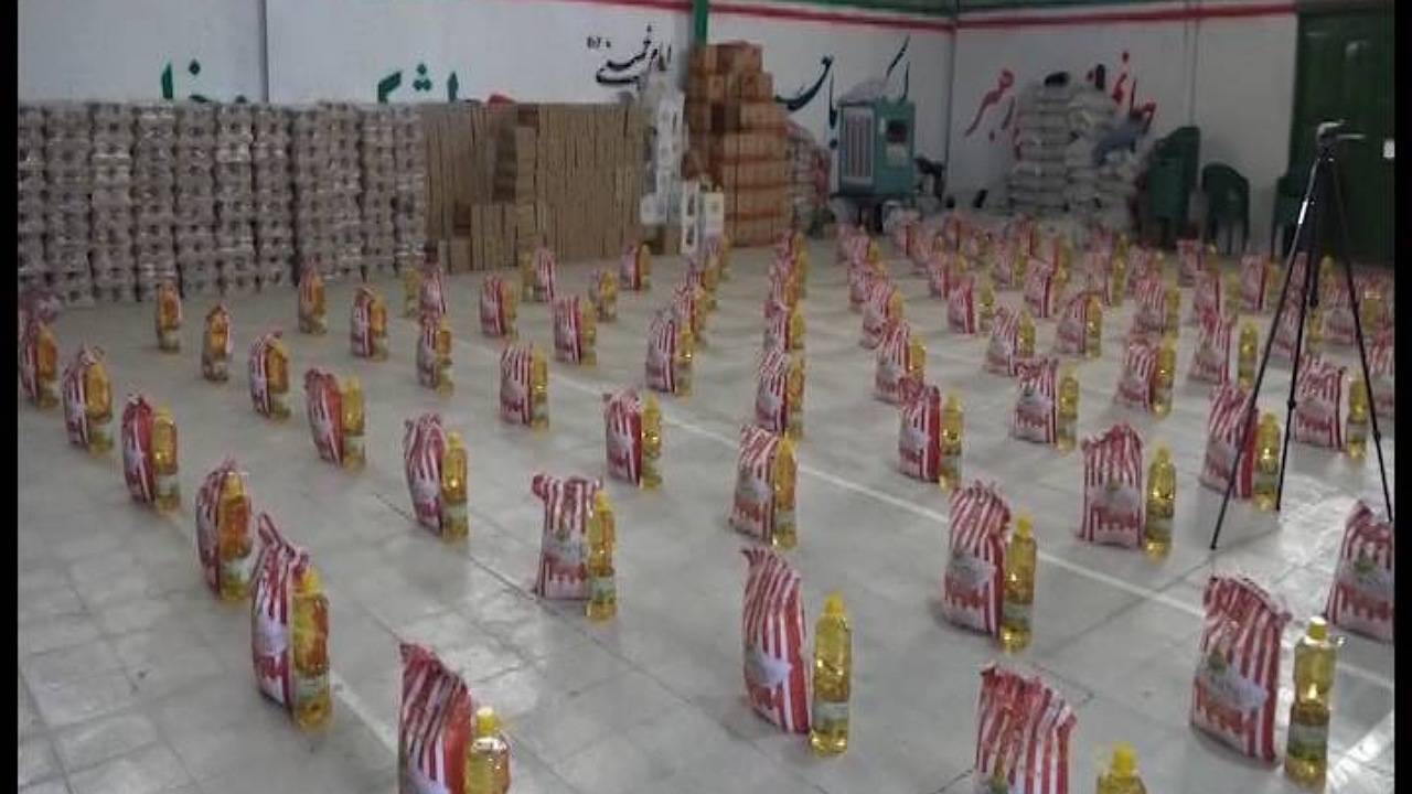 آغاز توزیع بیش از ۲۰۰۰ بسته معیشتی بین نیازمندان فهرجی