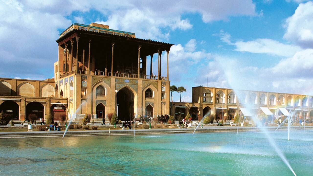 تغییر ساعت آغاز به کار بنا‌های تاریخی اصفهان در روز عید فطر
