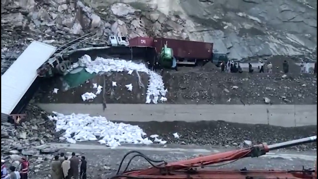 ۳ کشته در رانش زمین در پاکستان + فیلم