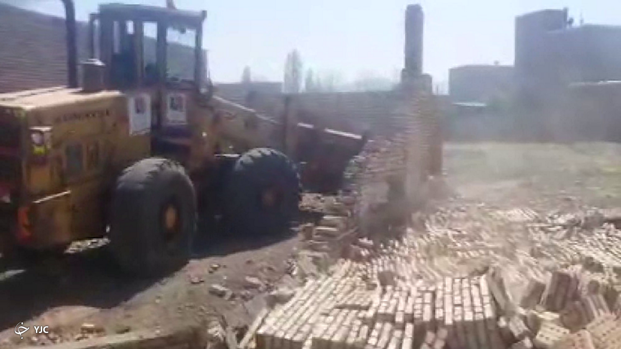 تخریب ۸ مورد ساخت و ساز غیرمجاز در مرند