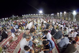 مراسم افطار