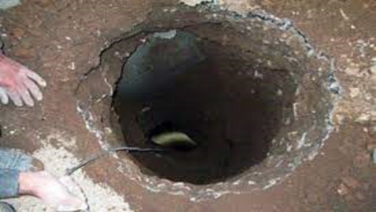 افکن کوچه و تخلیه یک منزل مسکونی در قزوین