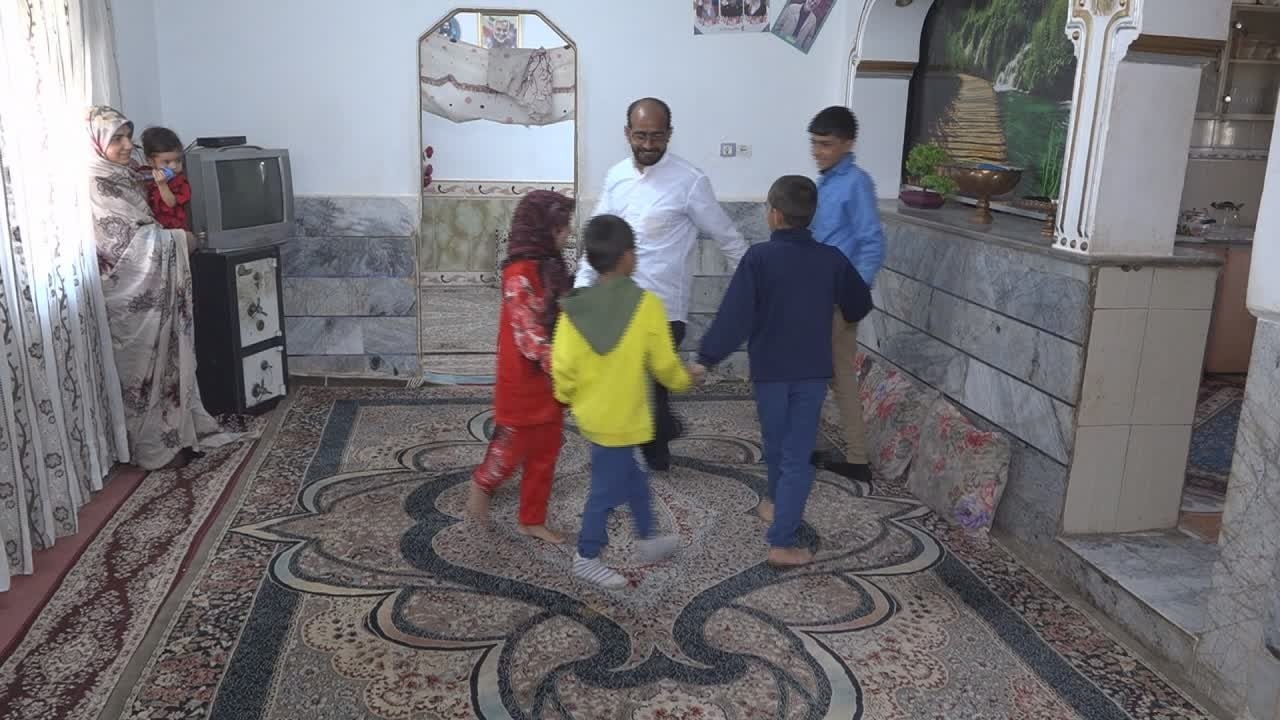 طعم شیرین زندگی در کنار ۷ فرزند