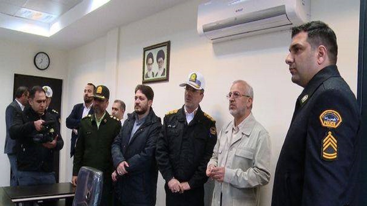 استاندار قم در دومین روز از تعطیلات نوروز از پلیس راهور و اورژانس استان قم بازدید کرد