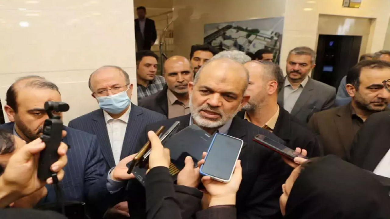 وزارت کشور برای حل مشکلات حضور میدانی دارد