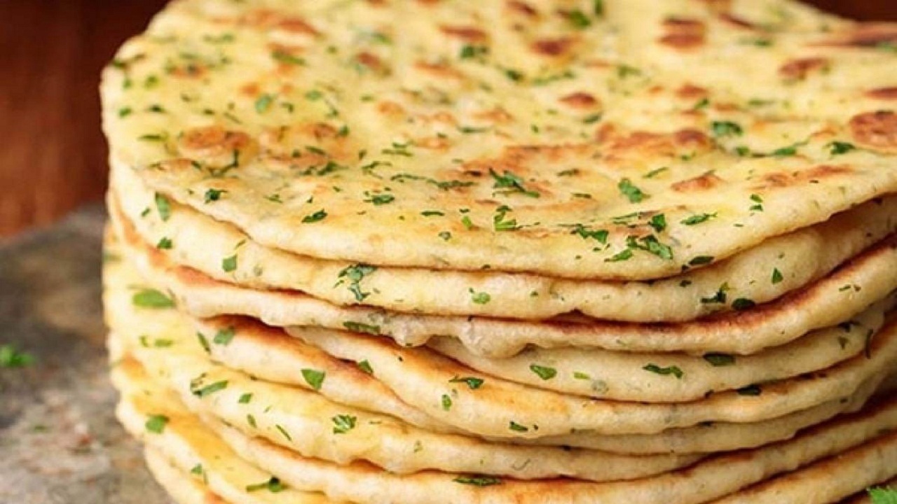 احیای فنون و ابزار پخت نان در سمنان