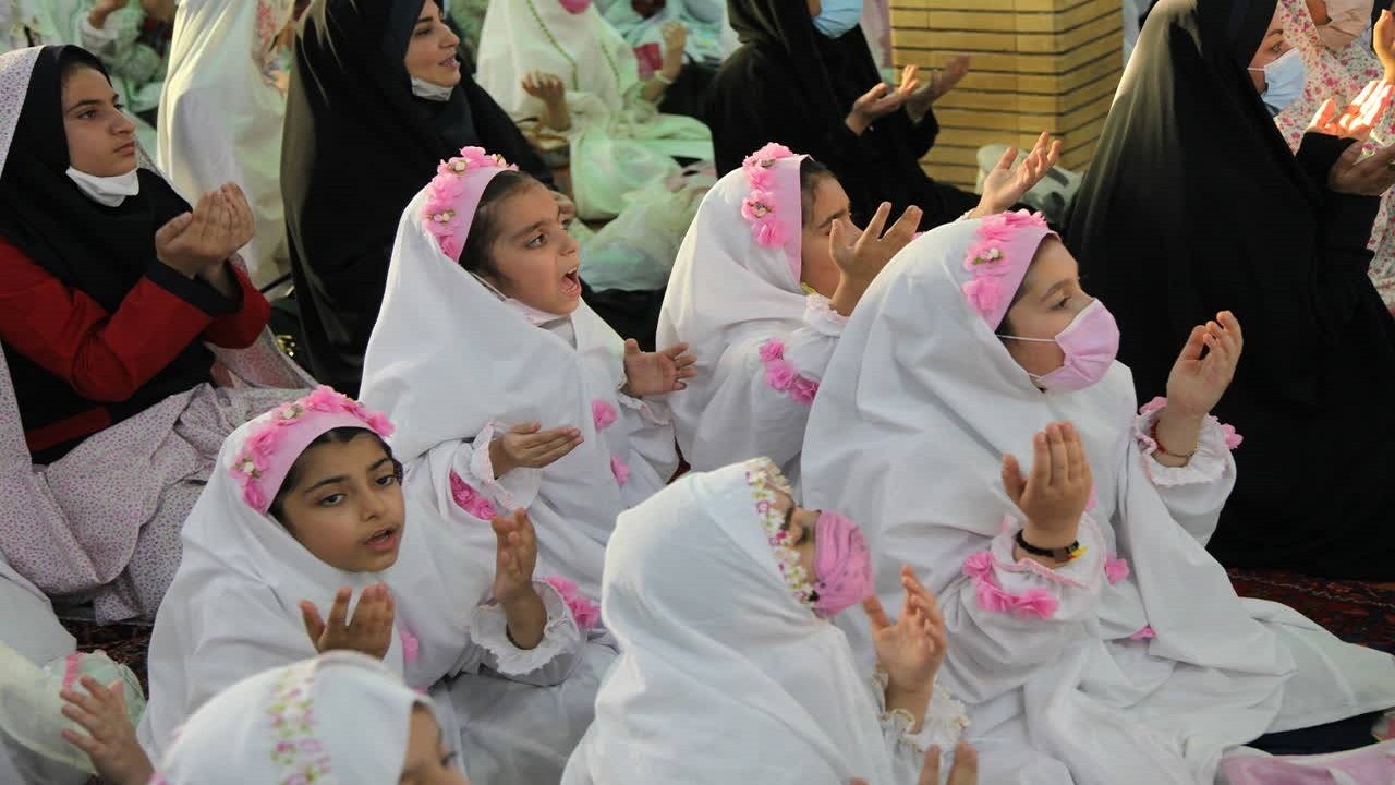 برگزاری جشن دانش آموزان روزه اولی در اهواز