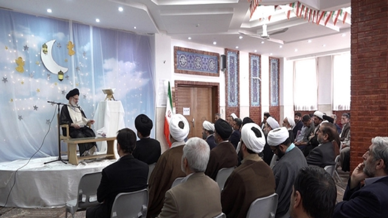 مساجد، بهترین کانون برای تربیت دینی نسل جوان
