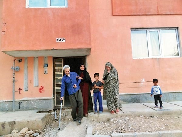 تکمیل و ساخت ۳ هزار و ۵۰۰ واحد مسکونی برای خانواده‌های دارای دو معلول