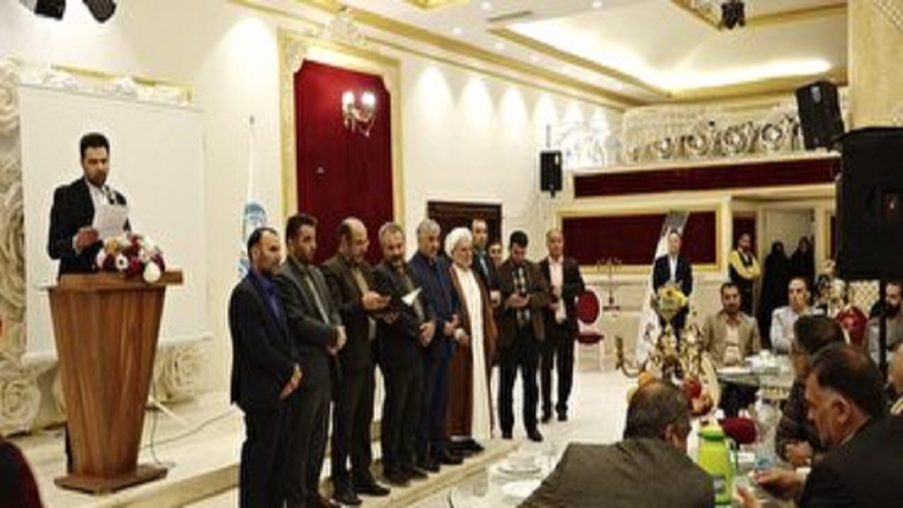 تجلیل از سی و پنج کارآفرین صنعت گردشگری قم