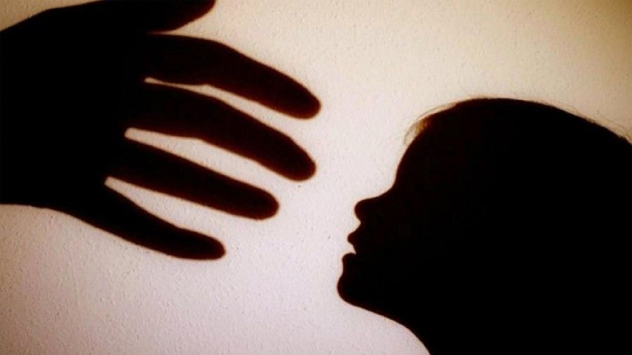 دختر ۳ ساله در چنگال بیمار روانی