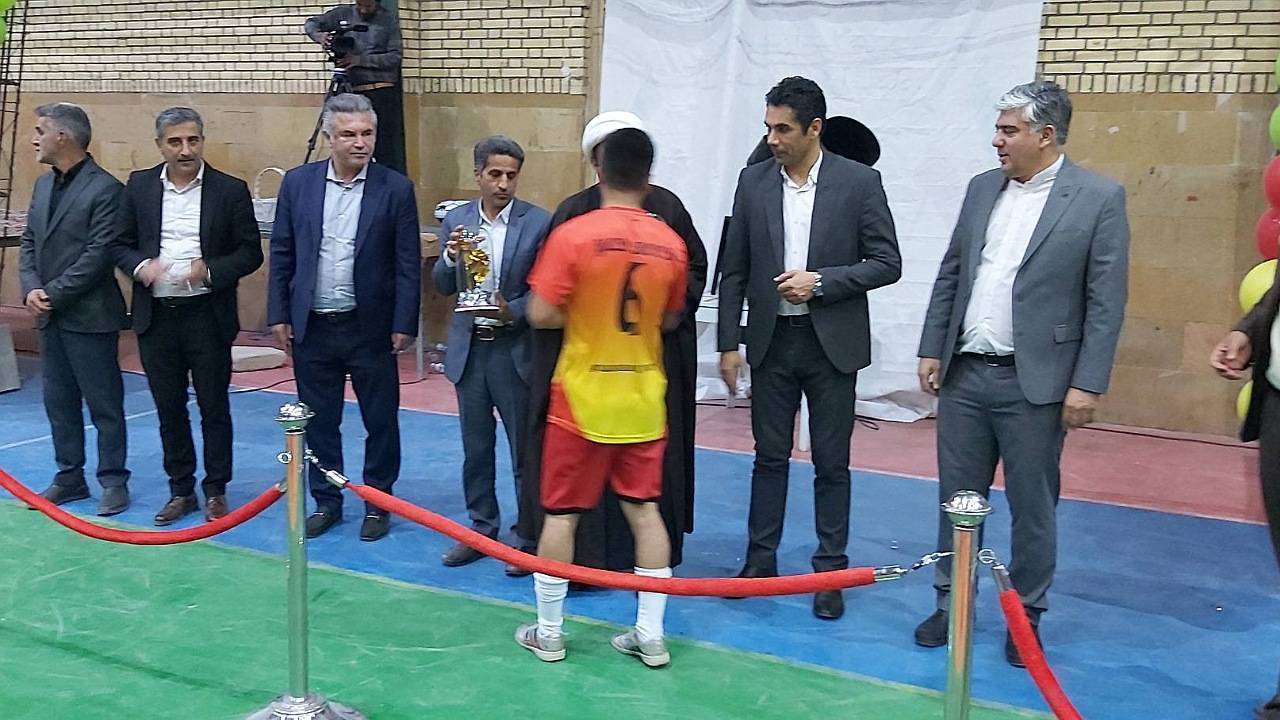 پایان مسابقات فوتسال جام رمضان در انار
