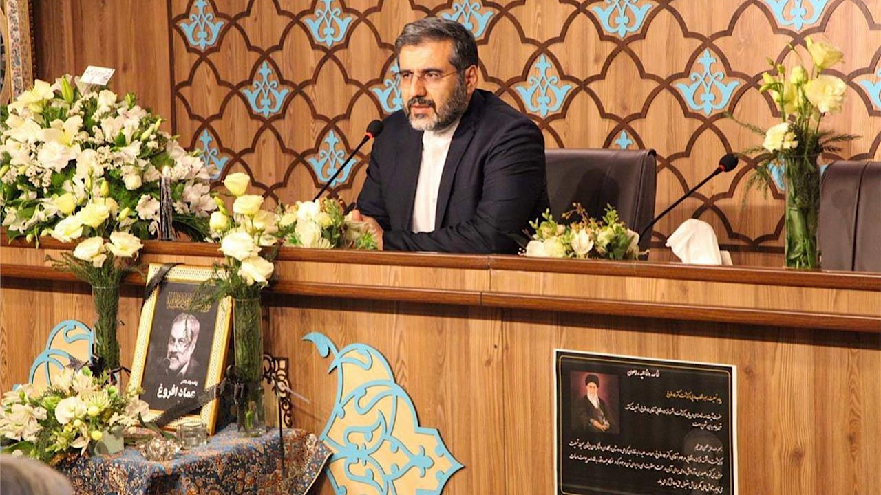 روحیه انقلابی مرحوم افروغ به عنوان پرچمدار نقد درون گفتمانی مثال زدنی بود