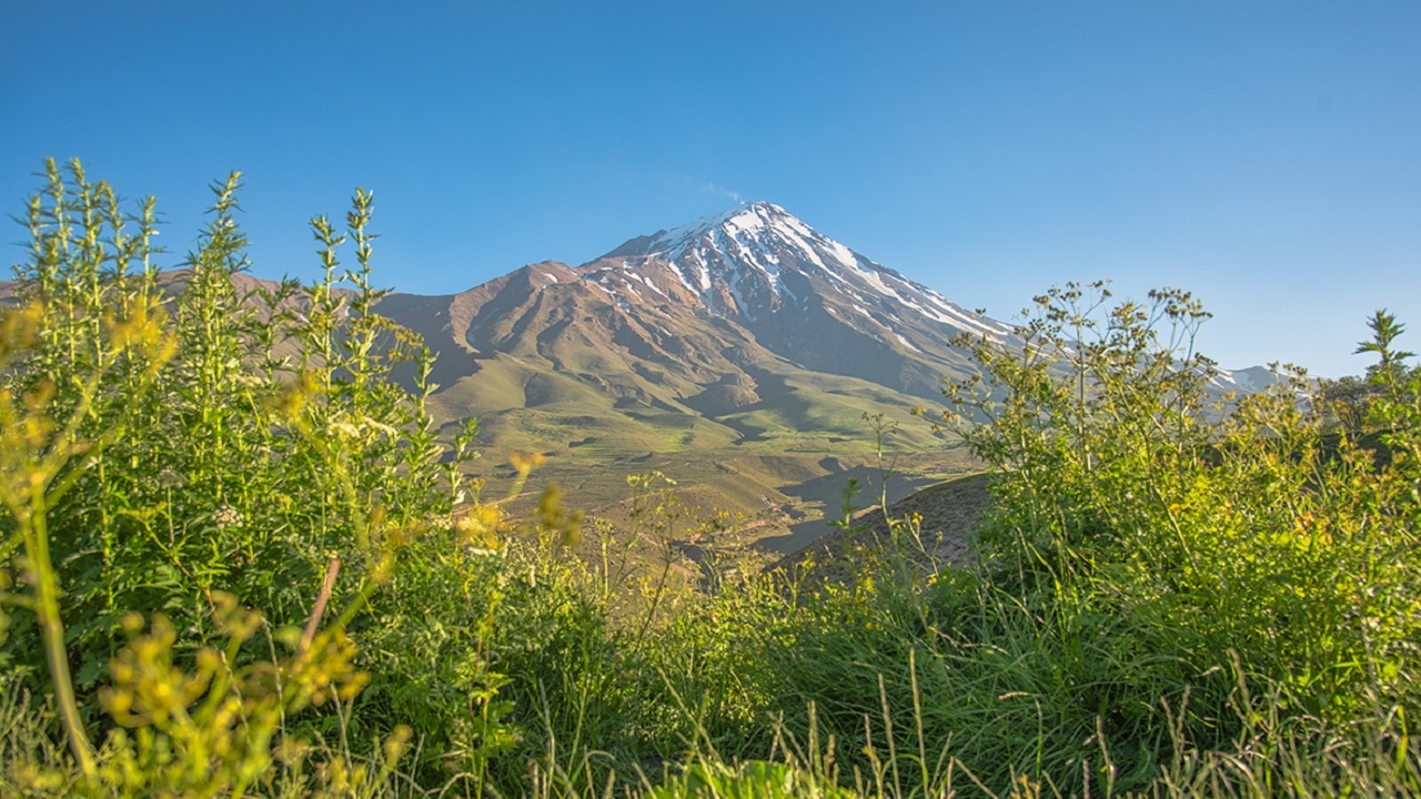نگاهی به طبیعت چشم نواز روستای رز در قاب تصاویر