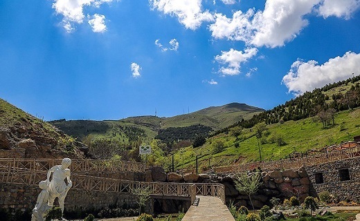 جلوه&zwnj;هایی زیبا از کوه آبیدر سنندج