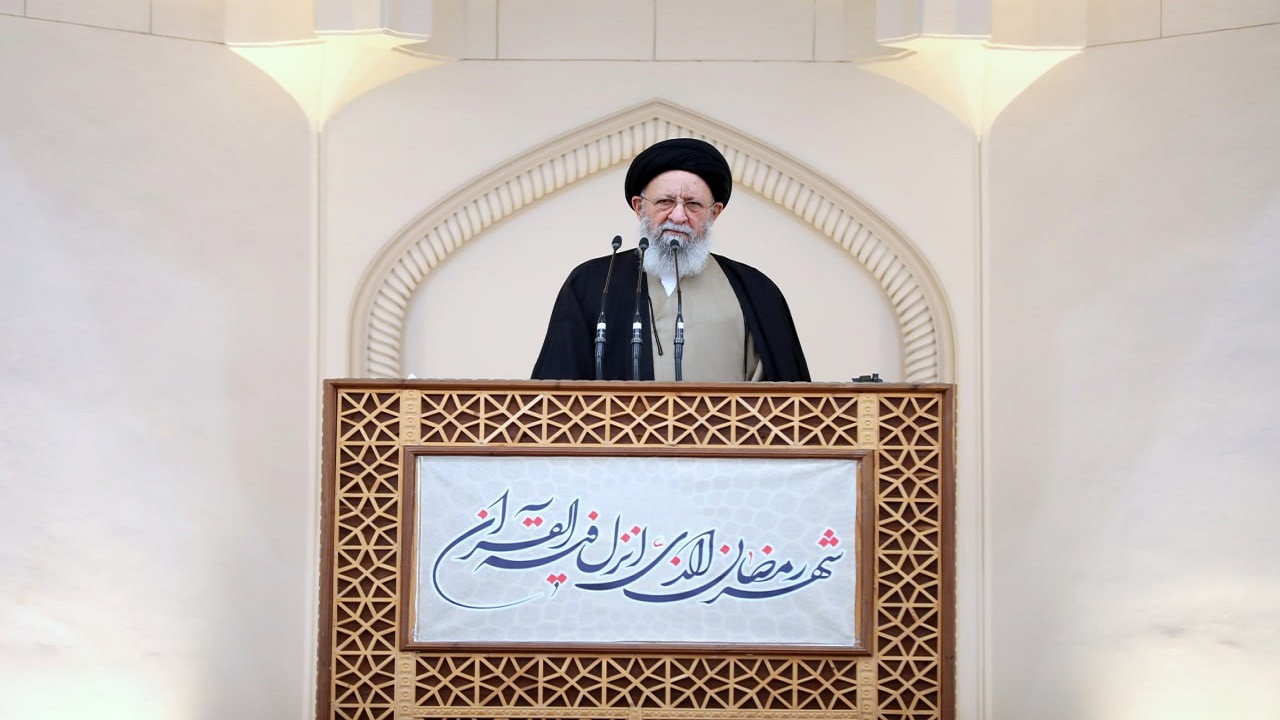 نامگذاری سال های اخیر نشان دهنده توجه ویژه رهبر معظم انقلاب به مسائل معیشتی مردم است
