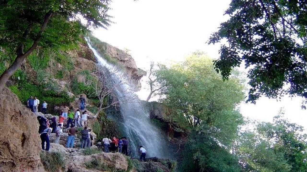 سقوط مرد ۳۵ ساله از آبشار لوه گالیکش