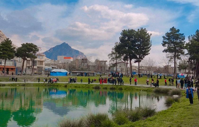 دریاچه دریاچه