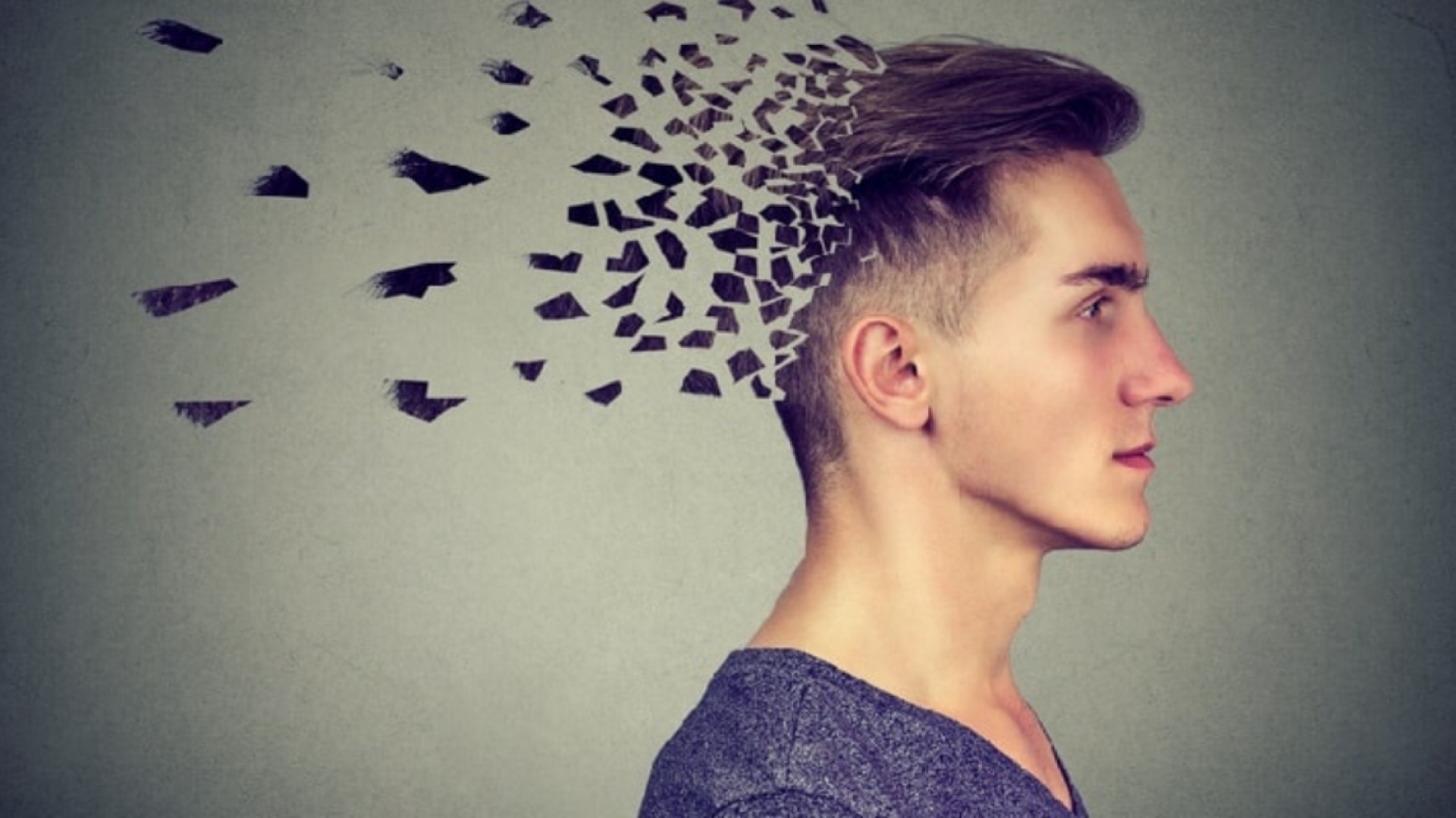 حواس‌پرتی و فراموشی نشانه‌های ابتلا به آلزایمر است؟ + فیلم