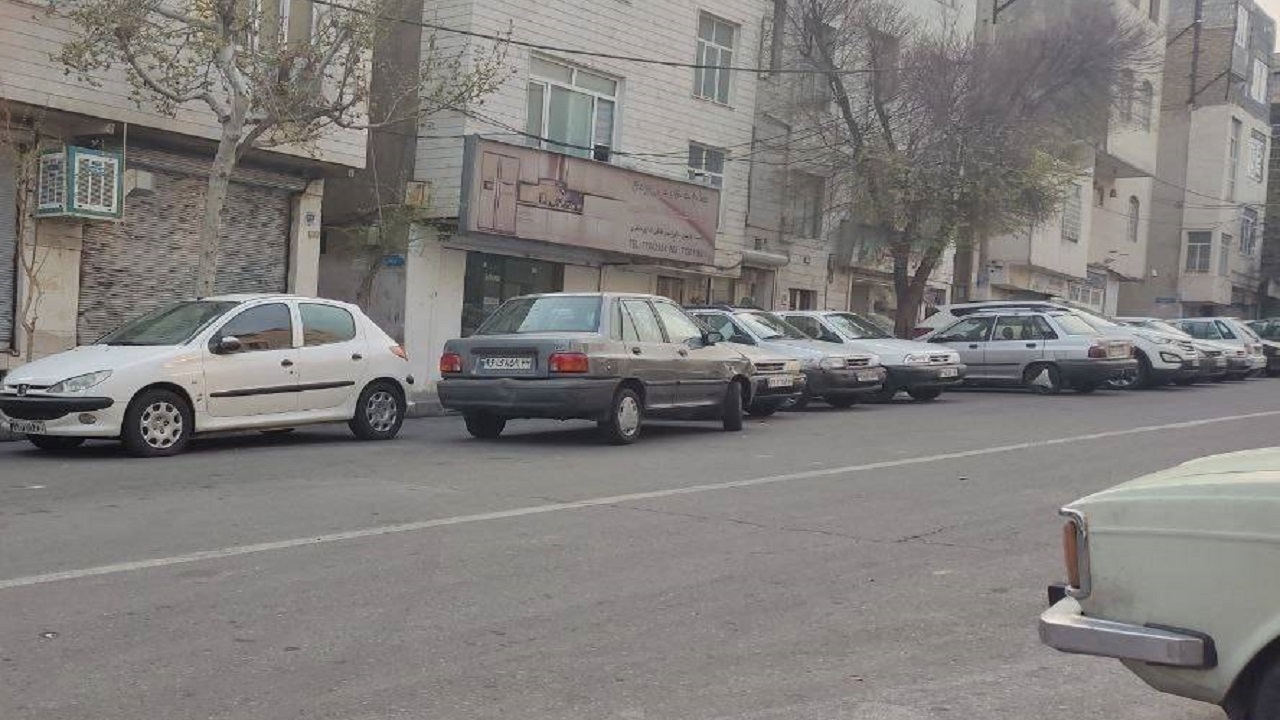 پارک نامنظم خودرو اهالی منطقه شمیران نو را به دردسر انداخت + تصاویر