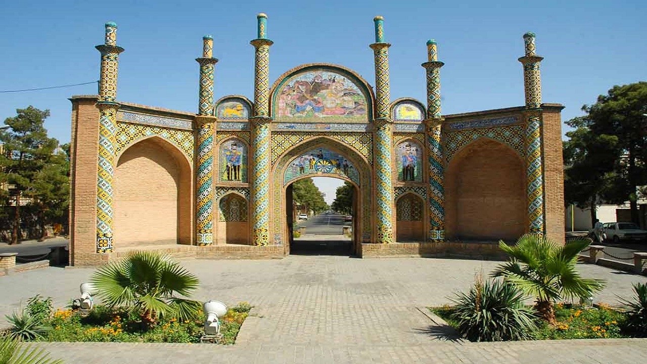بیش از۱۸۰ هزار مسافر نوروزی استان سمنان را برای اقامت انتخاب کردند