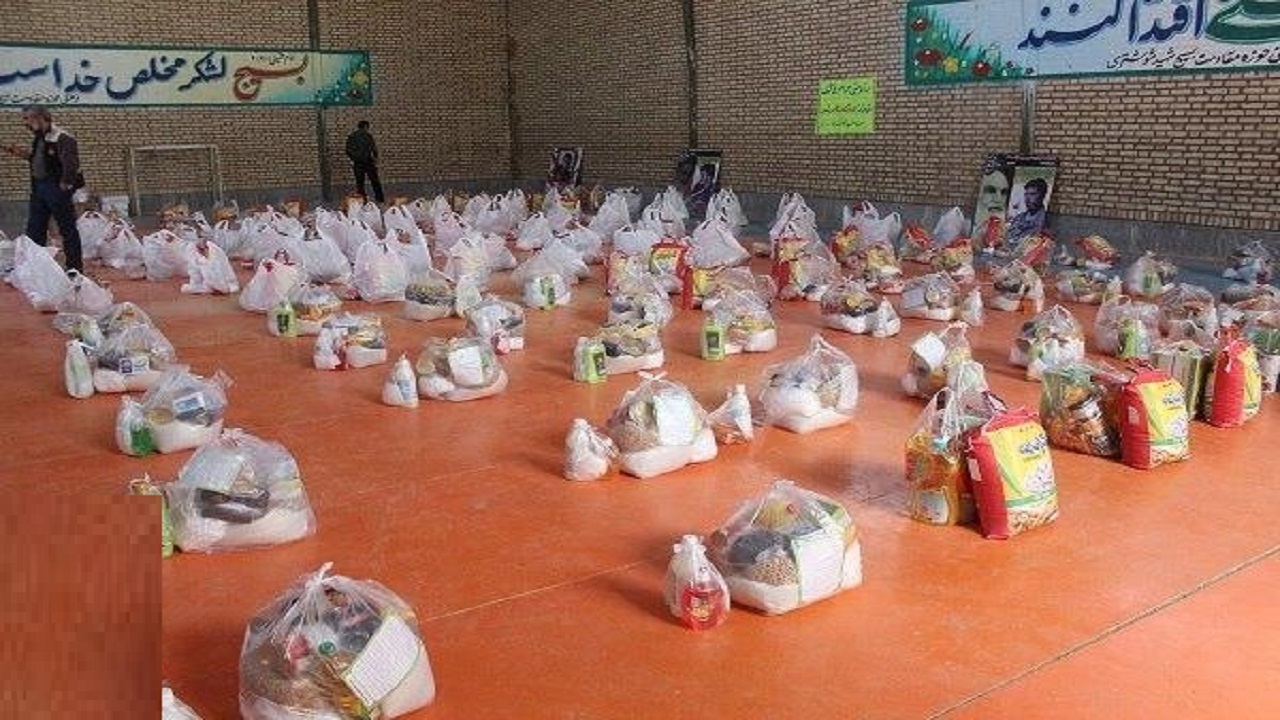 تداوم کمک مومنانه سپاه در قم؛ ۱۲۴ محله برای کمک رسانی مشخص شد