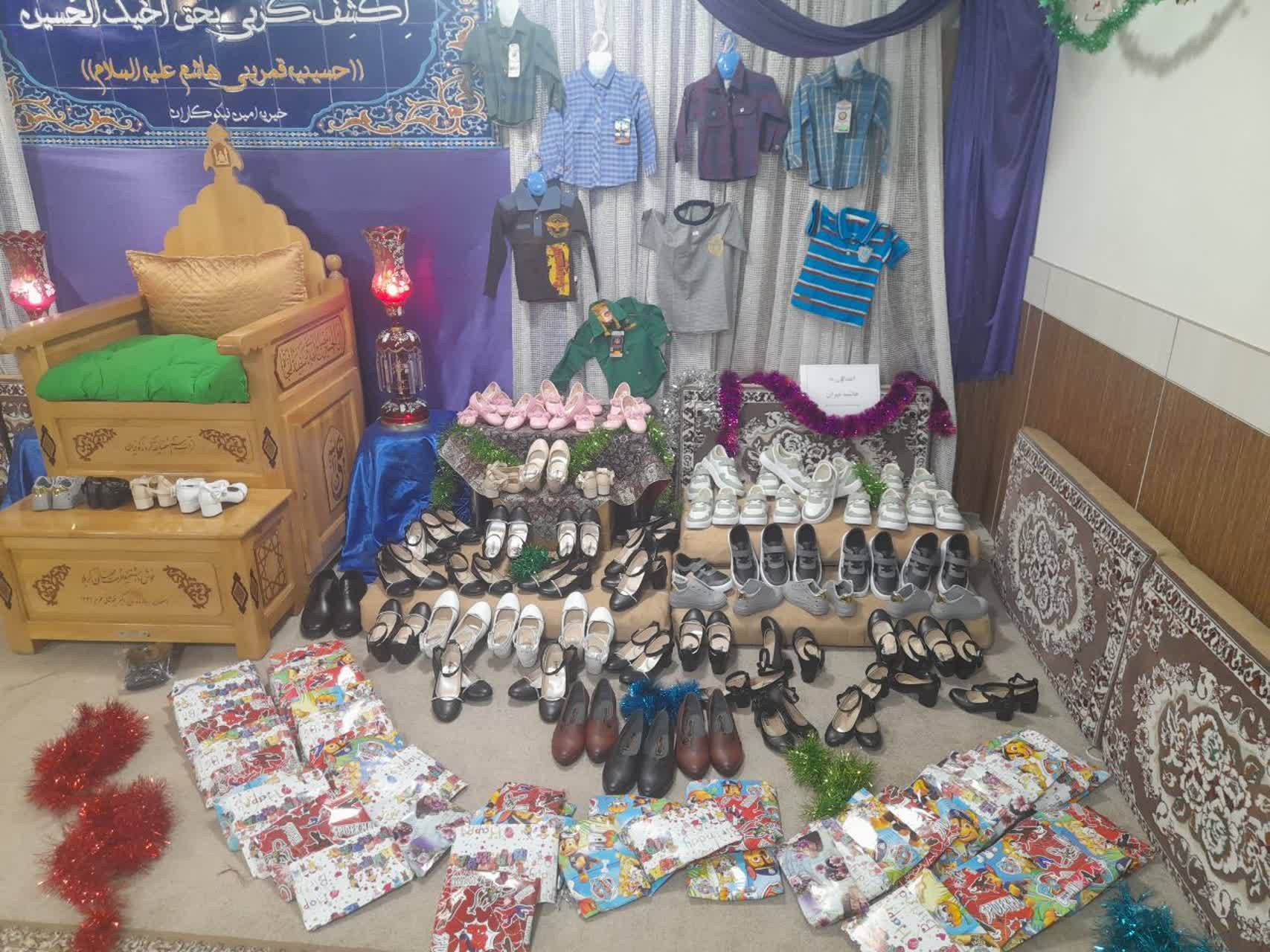 توزیع بسته های کمک مومنانه توسط مرکز نیکوکاری شهید حاج محمد دشت آبادی