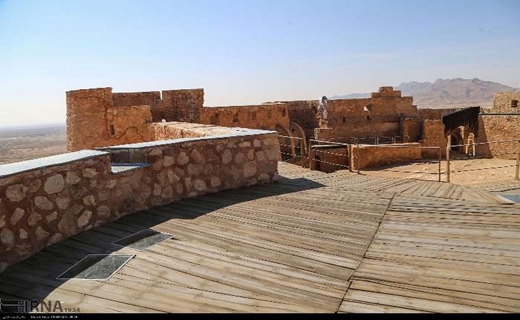 جلوه شکوه نظامی ایران باستان در قلعه  جلال&zwnj;الدین
