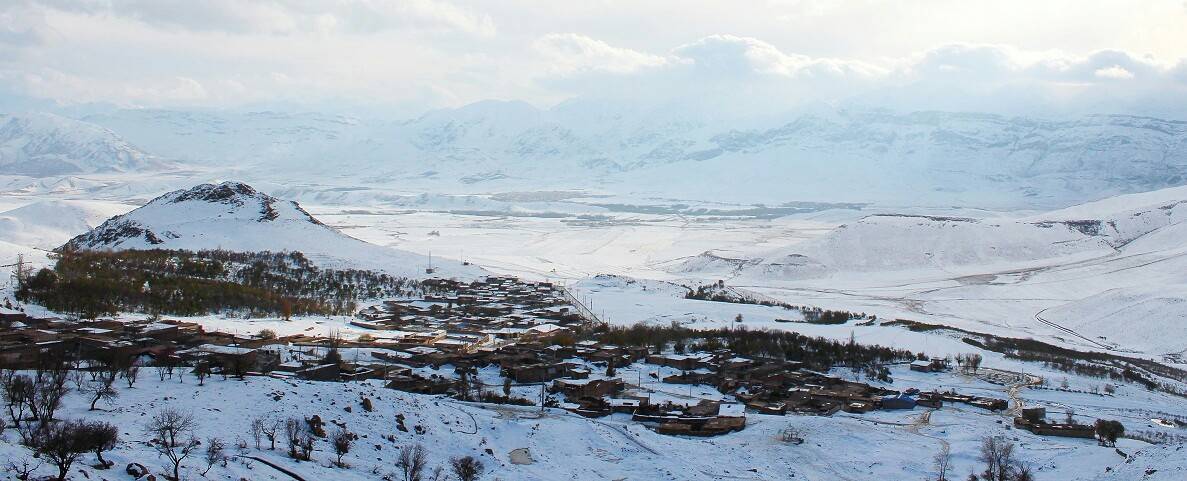 طبیعت بهاری روستای قلعه تک لذت نوشیدن چای ذغالی در طبیعت بهاری روستای قلعهتک چهارمحال و بختیاری + فیلم و تصاویر