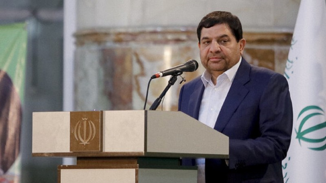 مهار تورم از طریق رشد اقتصادی و مردمی سازی اقتصاد به دست می‌آید