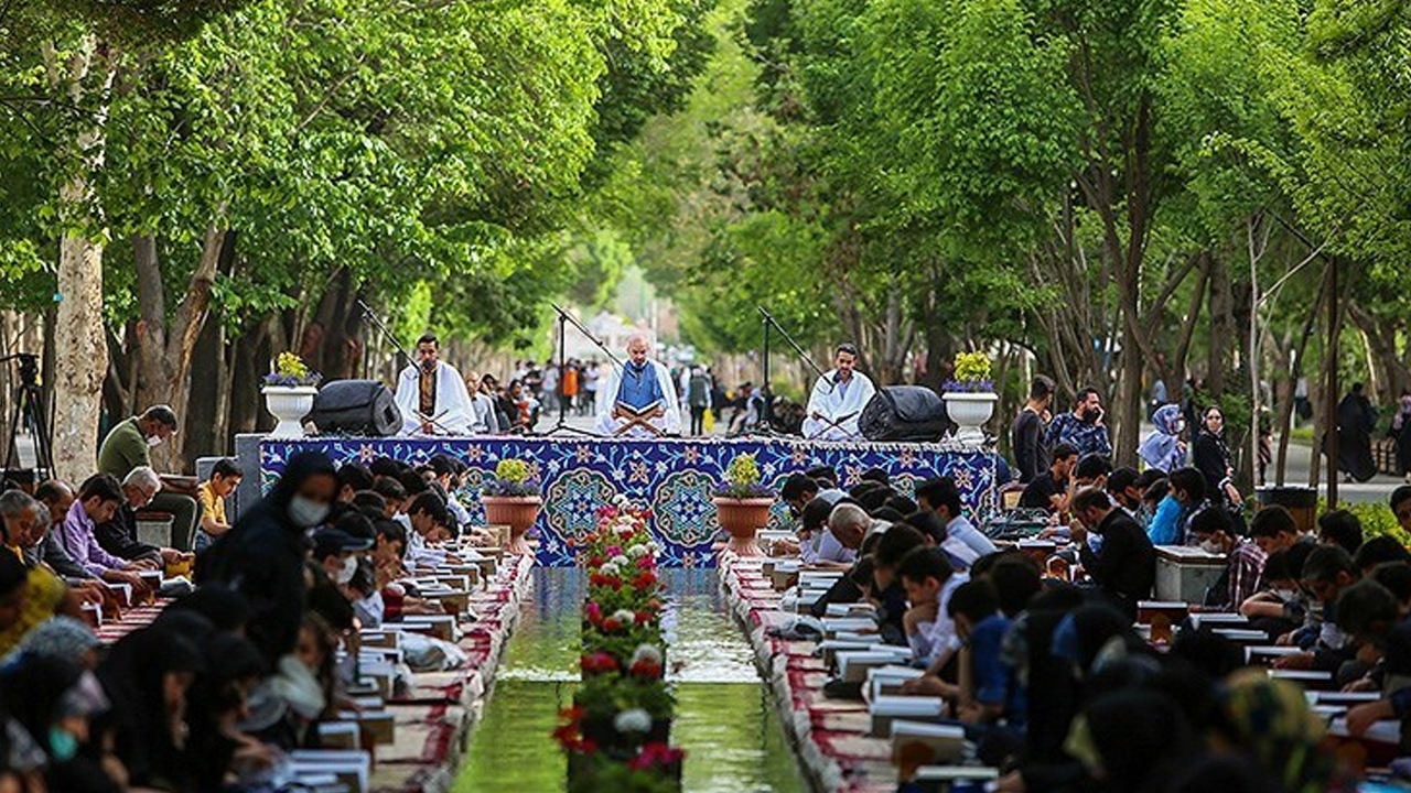 گذر چهارباغ، میزبان مراسم جزءخوانی قرآن کریم