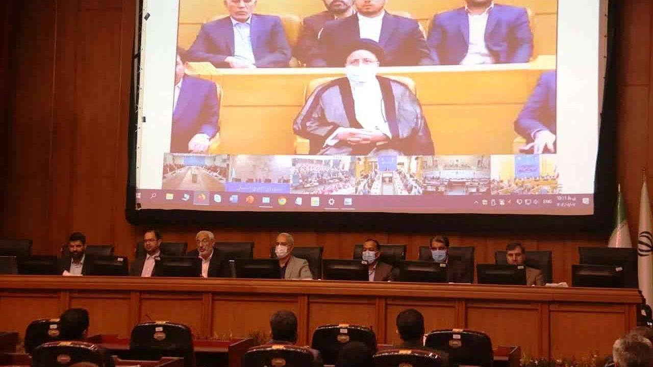انتقاد استاندار کرمان از نگاه جزیره ای برخی دستگاه های اجرایی