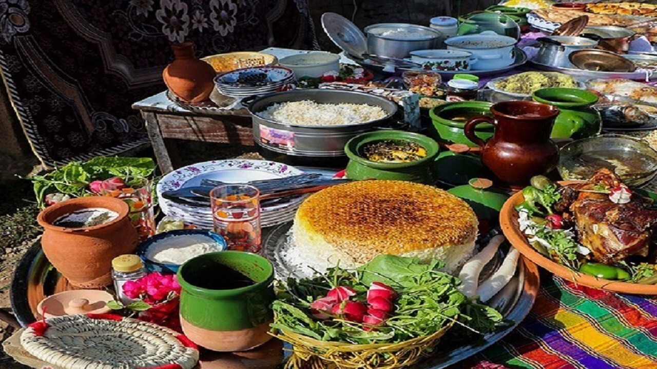 برگزاری اولین جشنواره غذای ملل و صنایع دستی در مشهد + فیلم