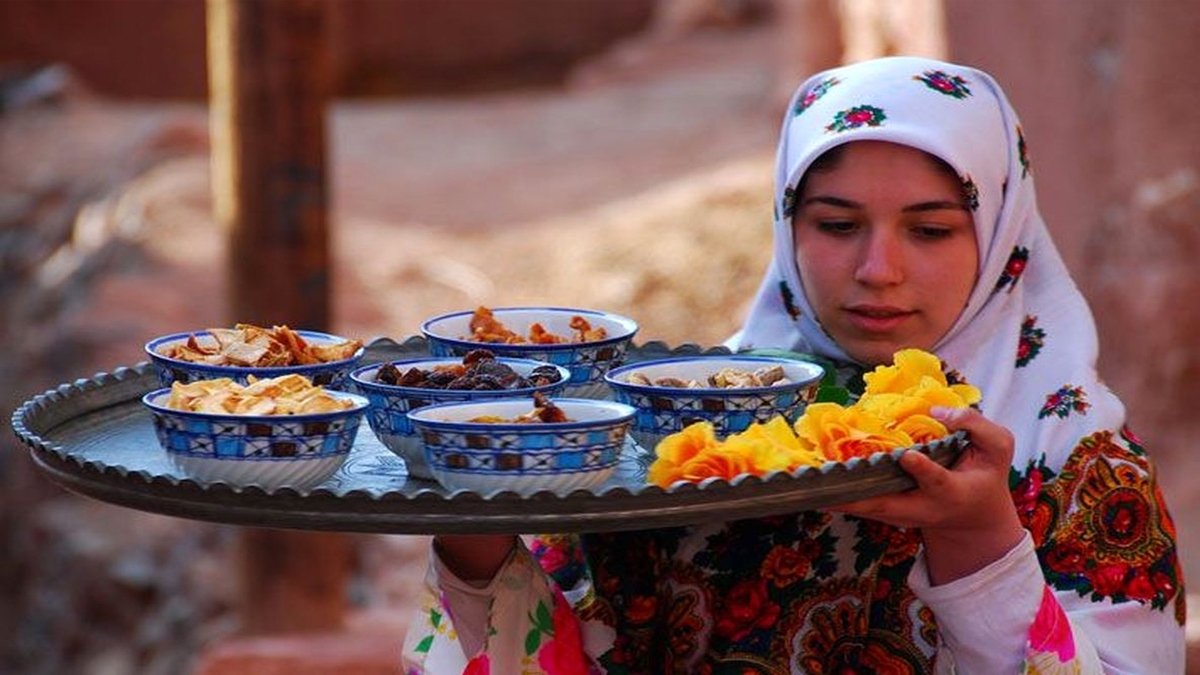 باشگاه خبرنگاران -از ته چین گرمساری تا جایگزین هایی برای زولبیا و بامیه