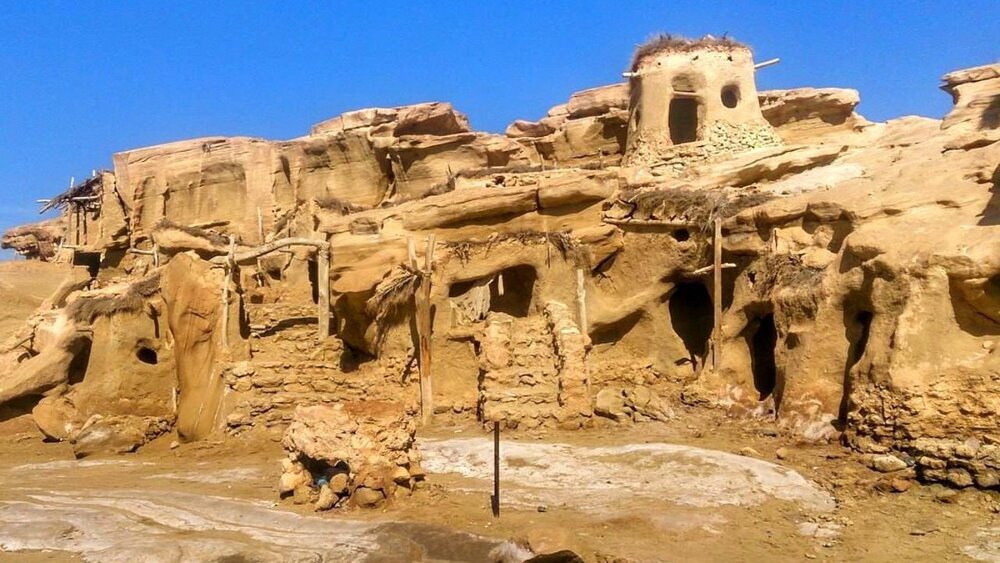 پارک ساحلی بنود