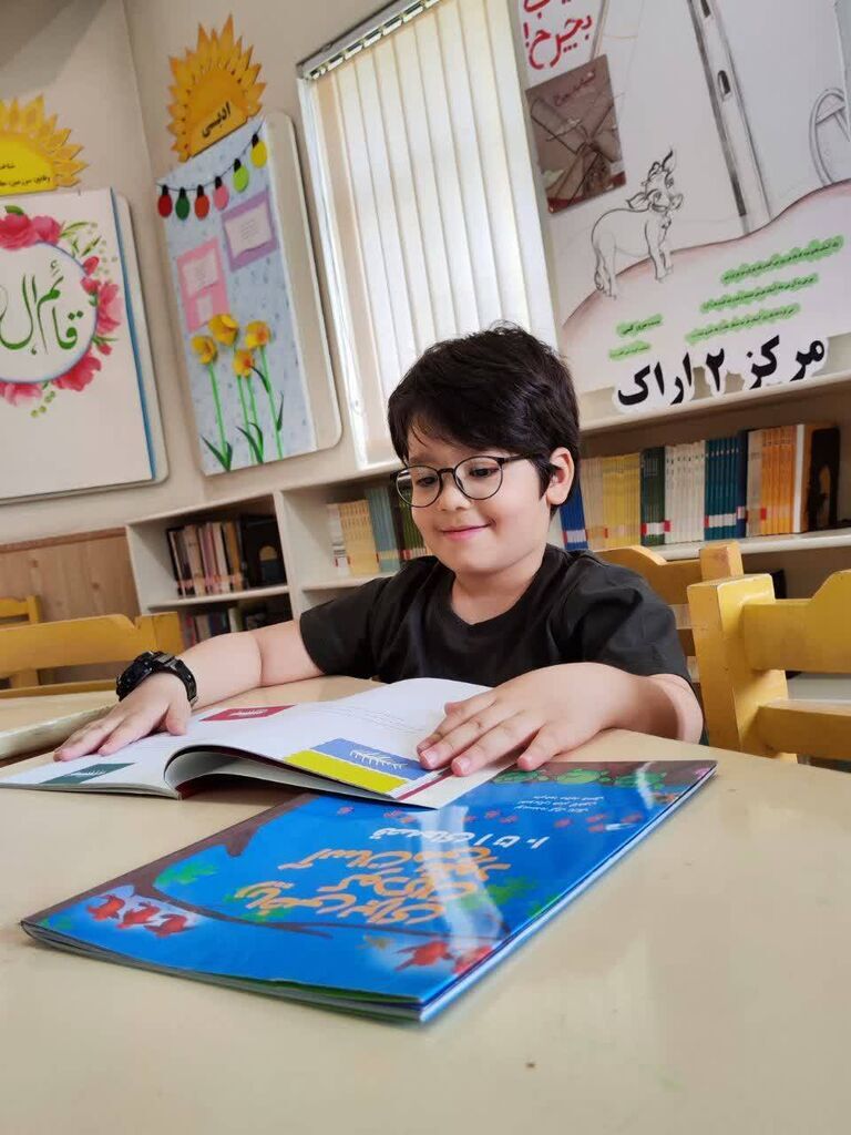 ثبت نخستین کتاب&zwnj;های امانت&zwnj;گرفته شده سال جدید به نام دو کودک و نوجوان