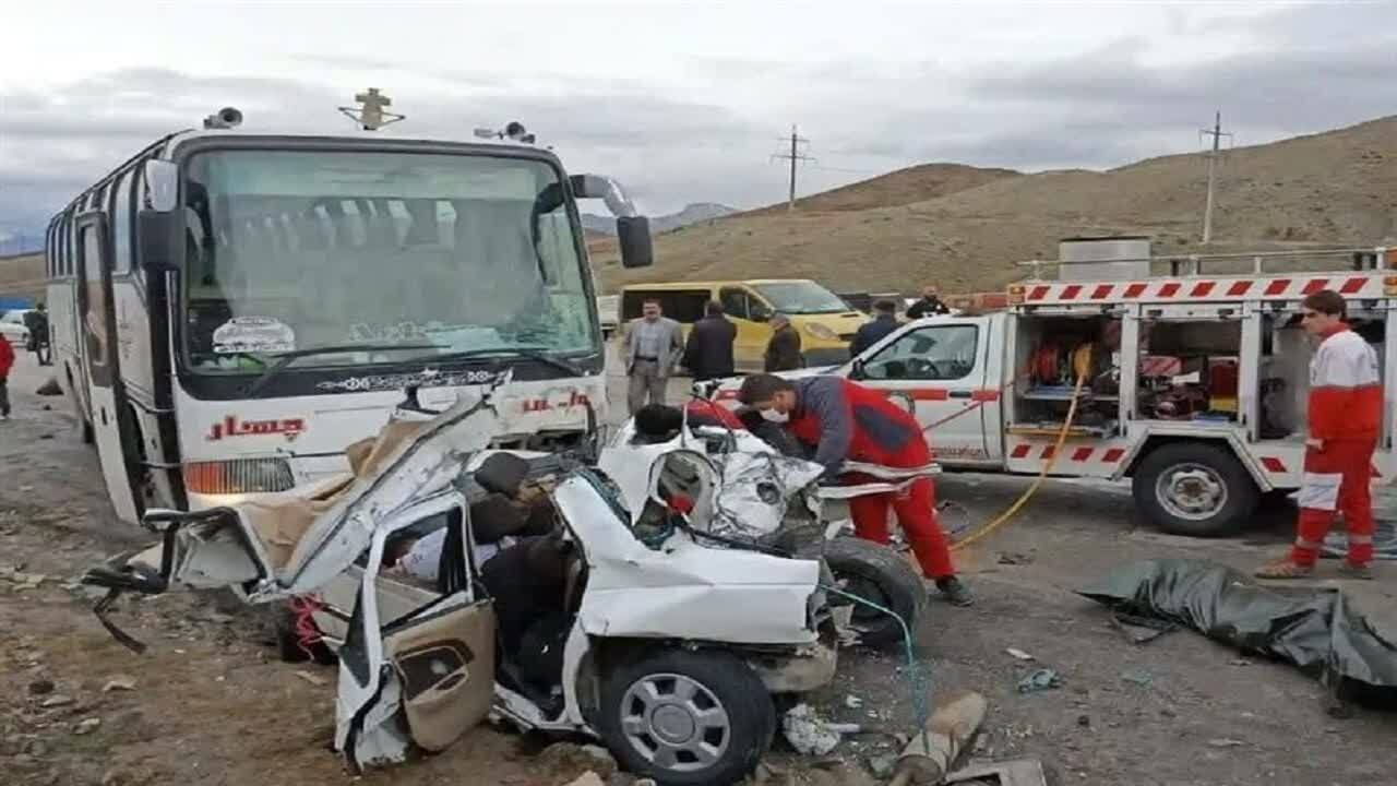 نوروز پرتصادف کام خانواده‌ها را تلخ کرد / سرنشینان بی کمربند در صدر جانباختگان+فیلم