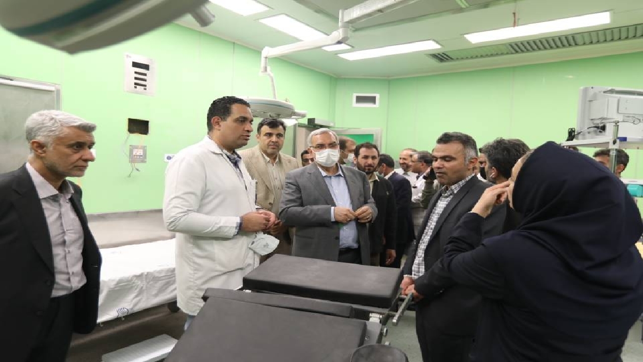 بازدید وزیربهداشت از پروژه کلان بیمارستان شهدای تجریش