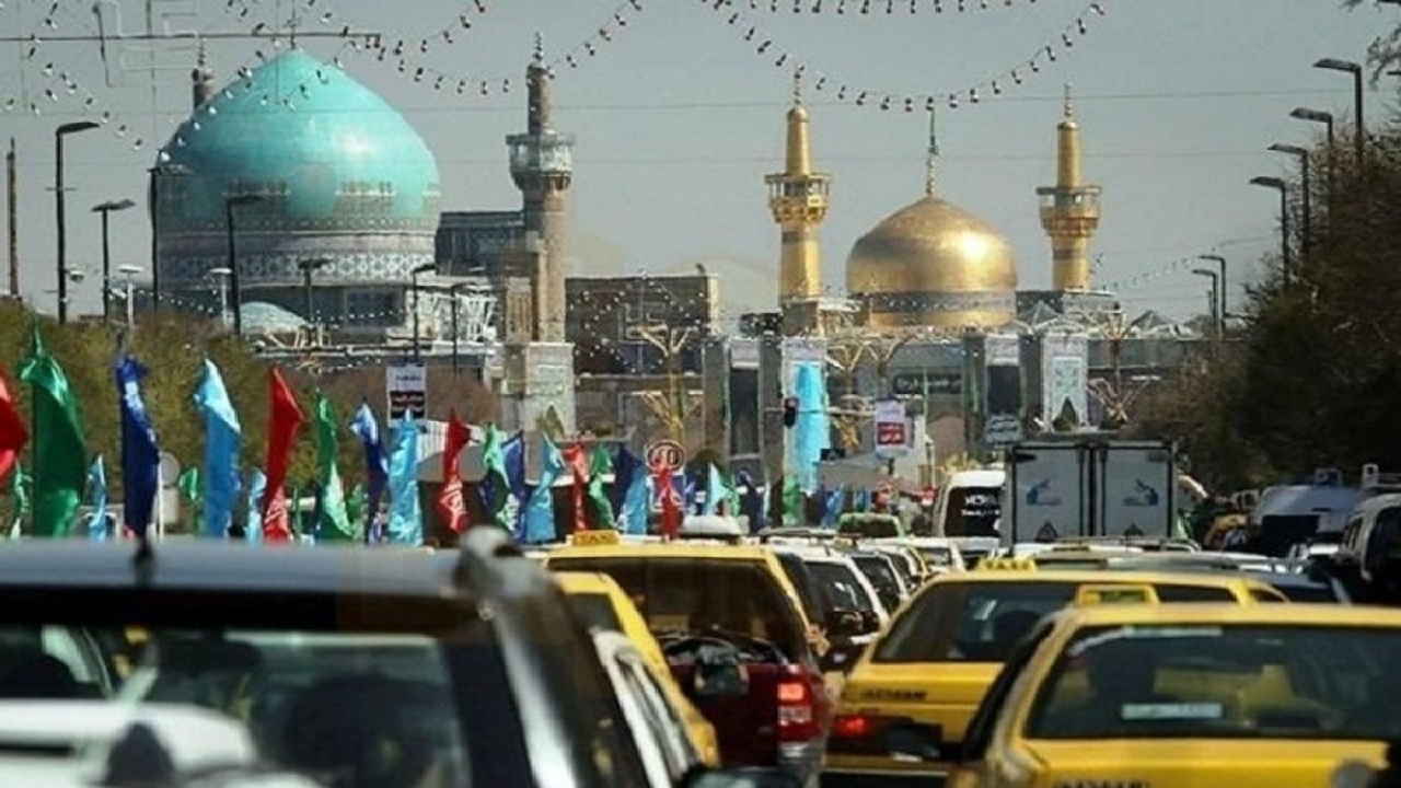 ورود زائران به مشهد رو به کاهش است