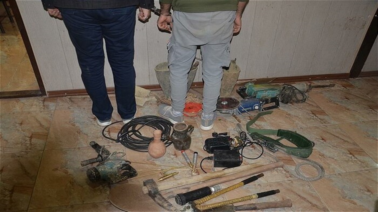دستگیری گروه حفاری آثار تاریخی در جیرفت