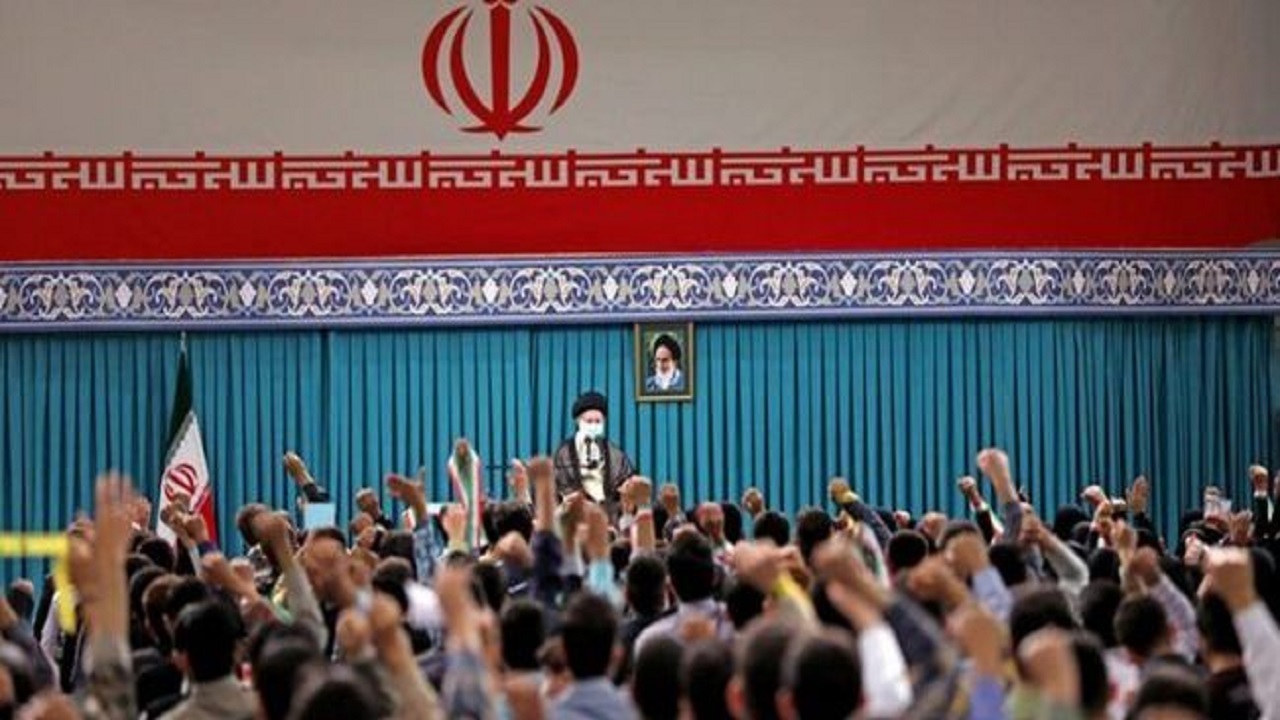 جمعی از مردم استان‌های کرمان و خوزستان با رهبر انقلاب دیدار می‌کنند